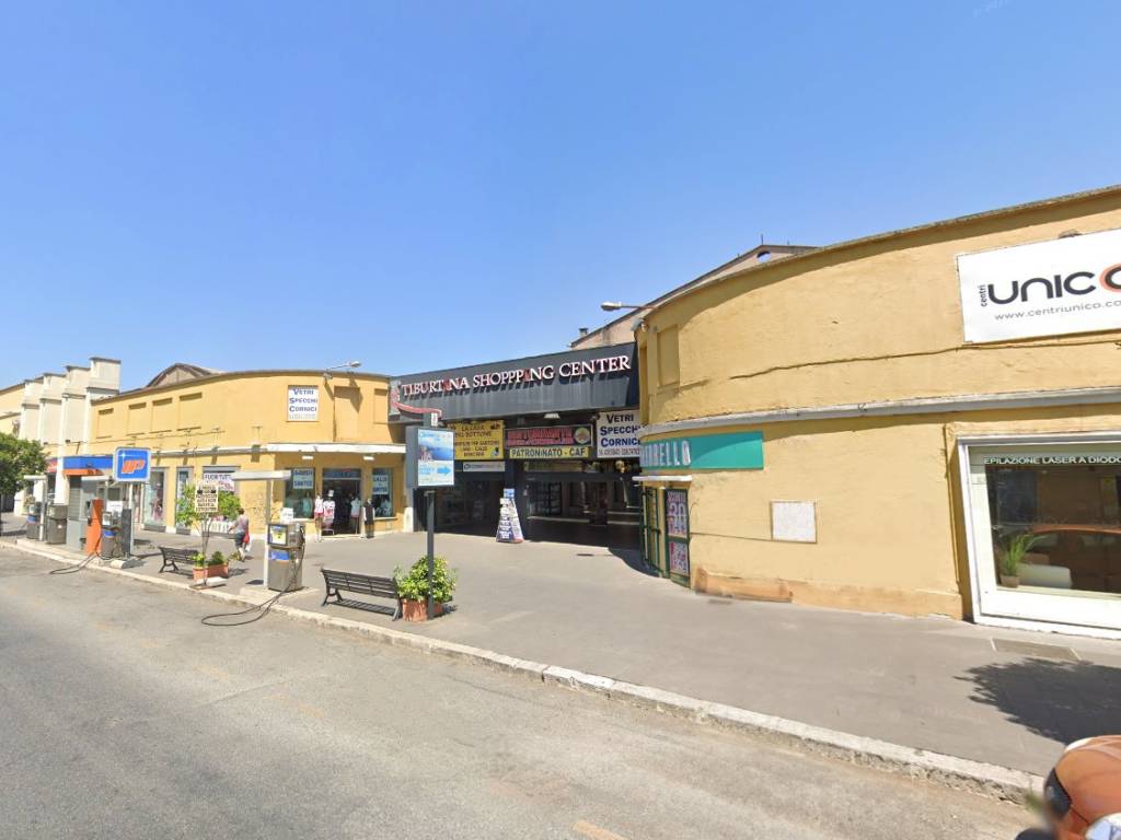 negozio in affitto a Roma in zona Collatino