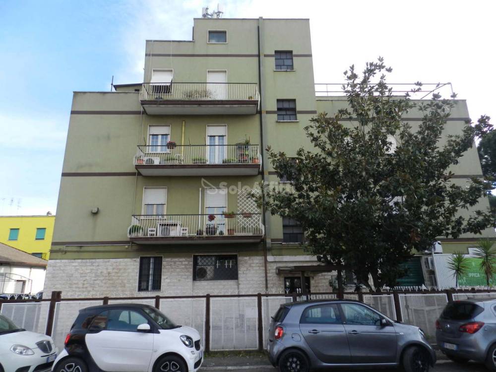 appartamento in affitto a Roma in zona San Basilio