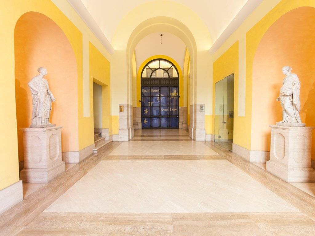 ufficio in affitto a Roma in zona Trevi-Colonna