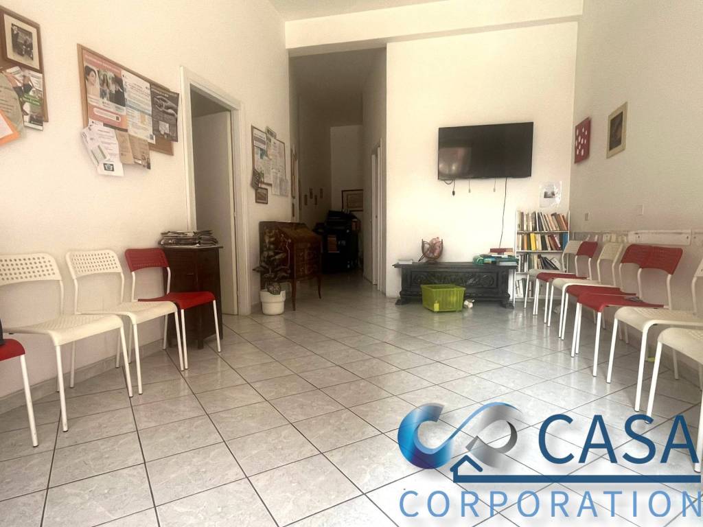 negozio in affitto a Roma in zona Romanina