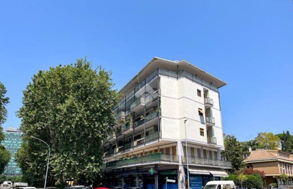 appartamento in affitto a Roma in zona EUR