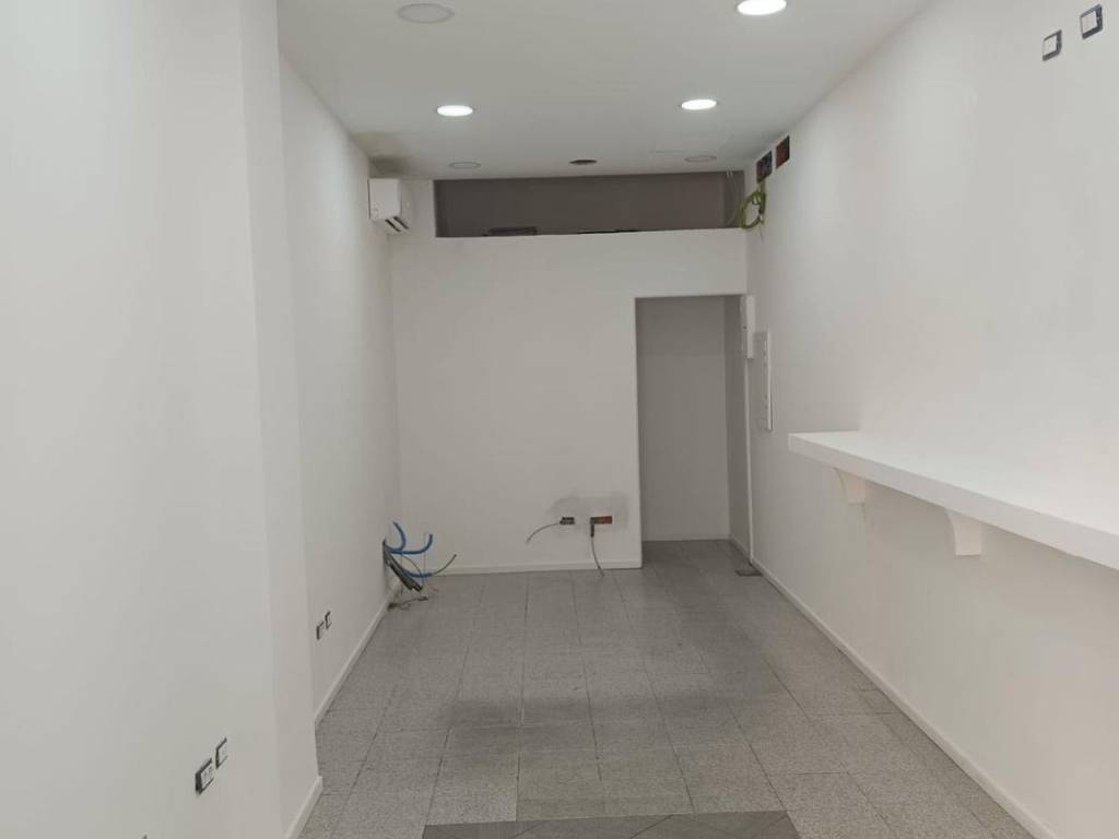 negozio in affitto a Roma in zona Gianicolense