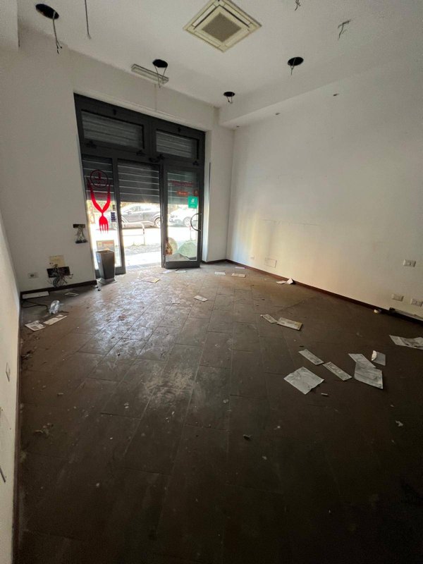 negozio in affitto a Roma in zona Monte Sacro/Talenti