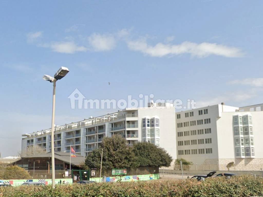 appartamento in affitto a Roma in zona Ostia