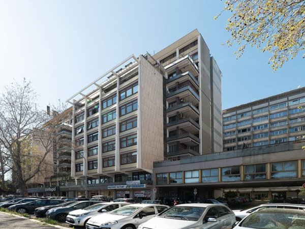 ufficio in affitto a Roma in zona Ostiense