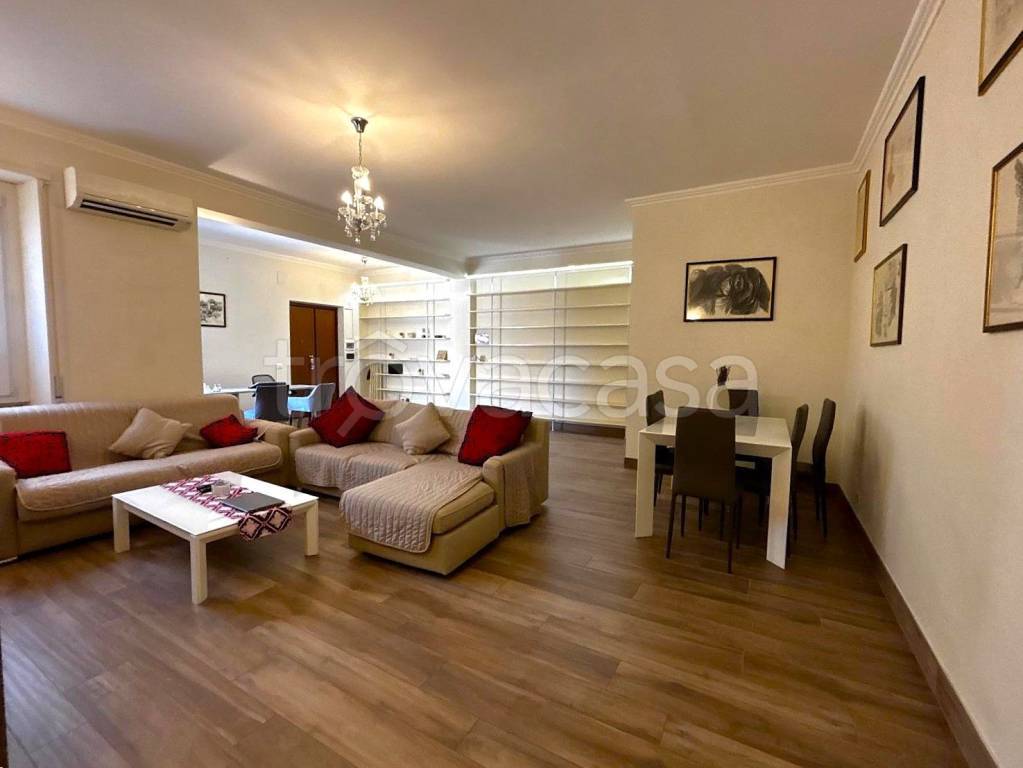 appartamento in affitto a Roma in zona Ardeatino