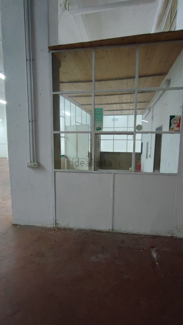 locale di sgombero in affitto a Roma