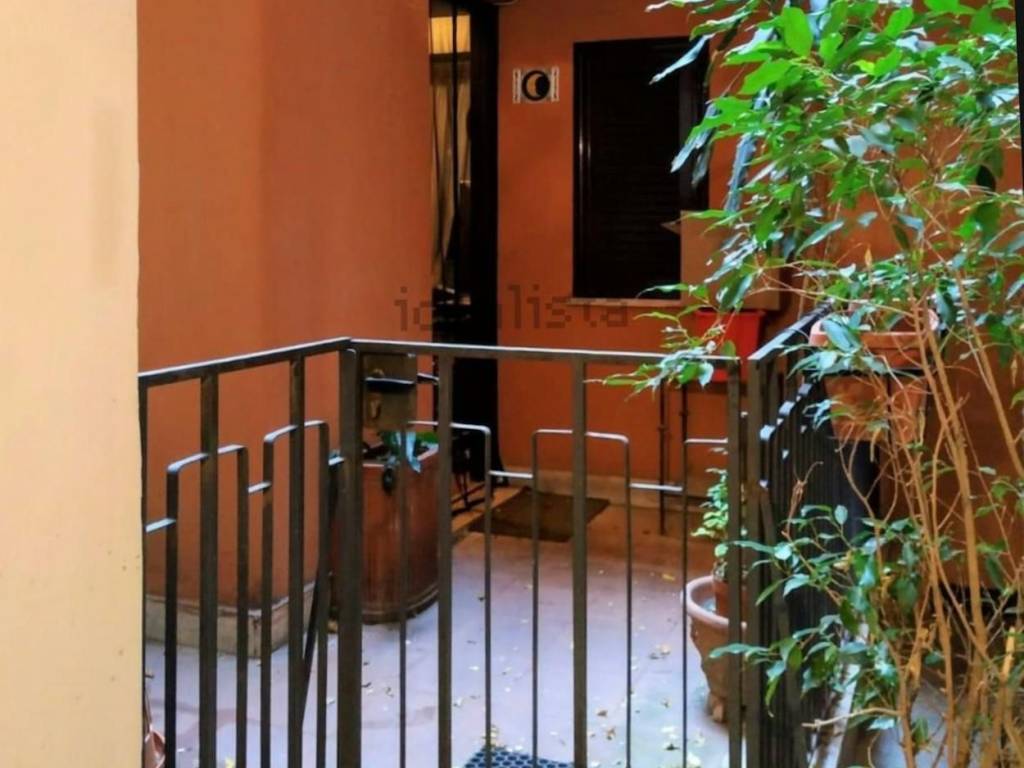 appartamento in affitto a Roma in zona Rione Monti/Campitelli