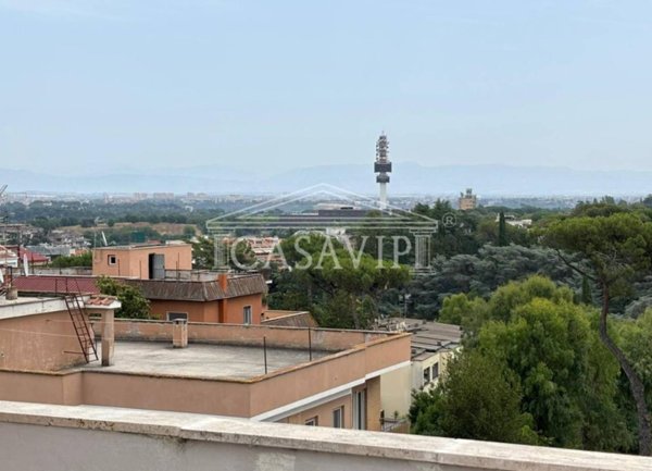 appartamento in affitto a Roma in zona Tomba di Nerone