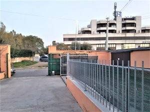 locale commerciale in affitto a Roma in zona Romanina