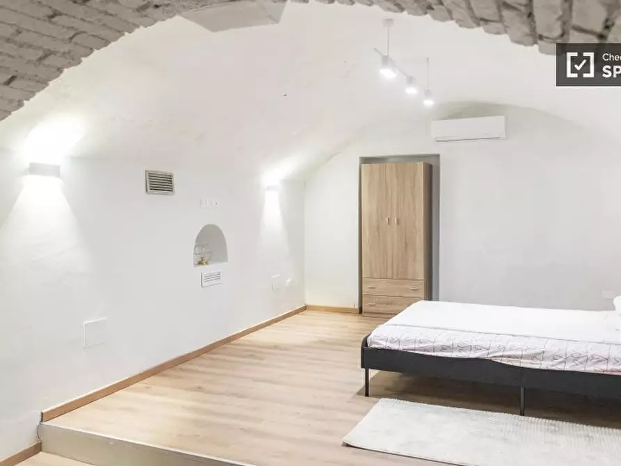 appartamento in affitto a Roma in zona Rione Regola
