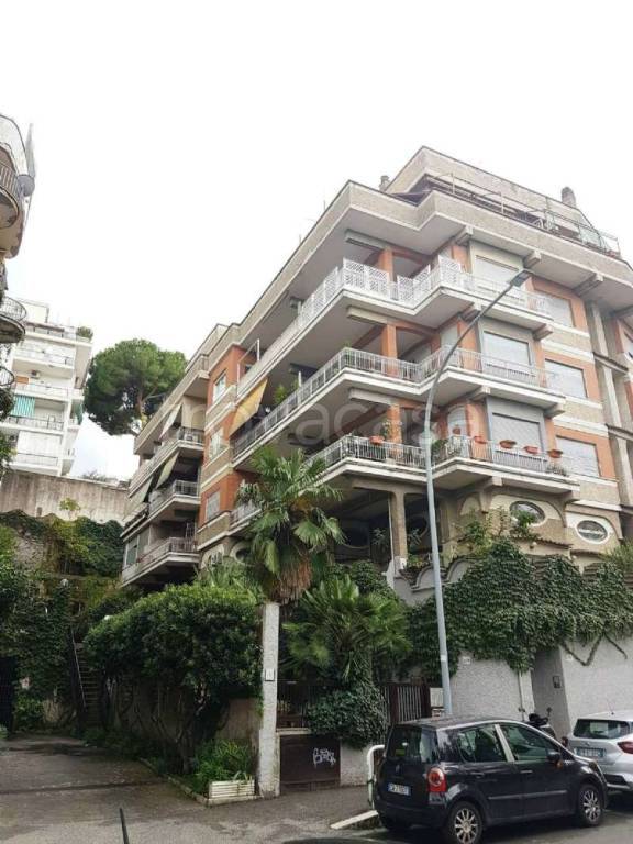 appartamento in affitto a Roma in zona Tomba di Nerone