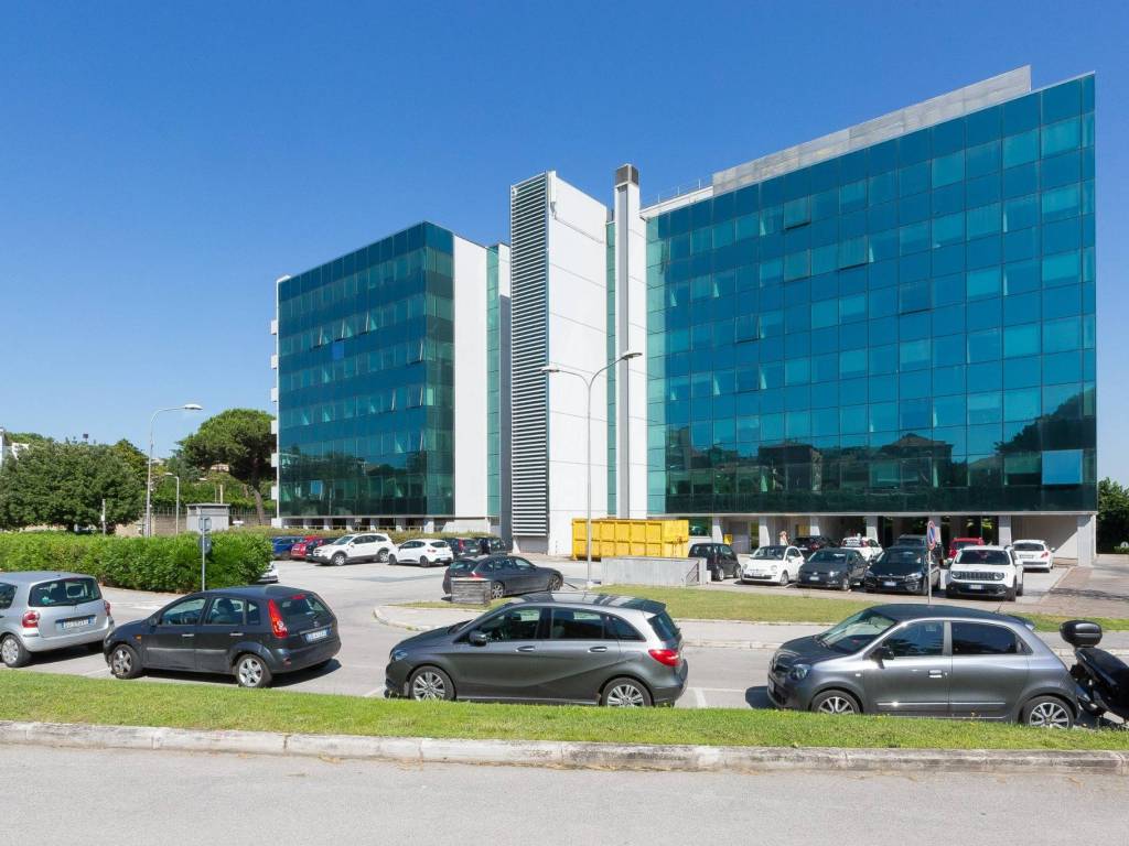 ufficio in affitto a Roma in zona EUR