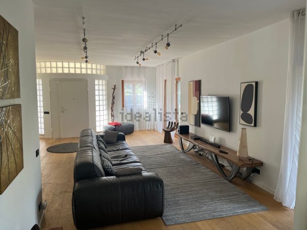 casa indipendente in affitto a Roma