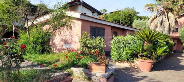 casa indipendente in affitto a Roma in zona Castel di Leva