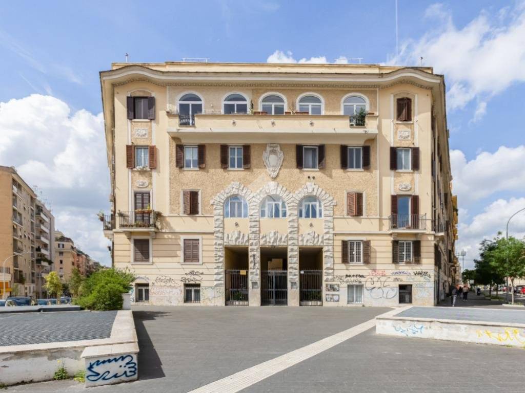 appartamento in affitto a Roma in zona Tuscolano