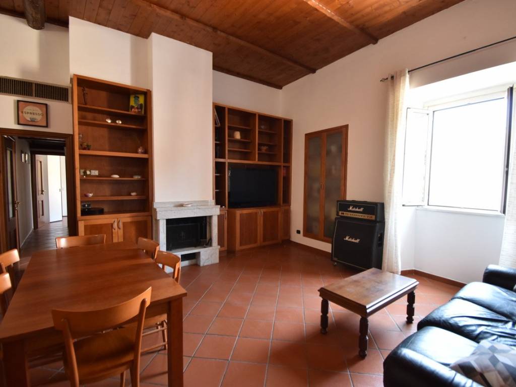 appartamento in affitto a Roma in zona Trastevere