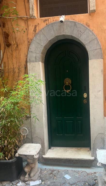 appartamento in affitto a Roma in zona Parione/Sant'Eustachio
