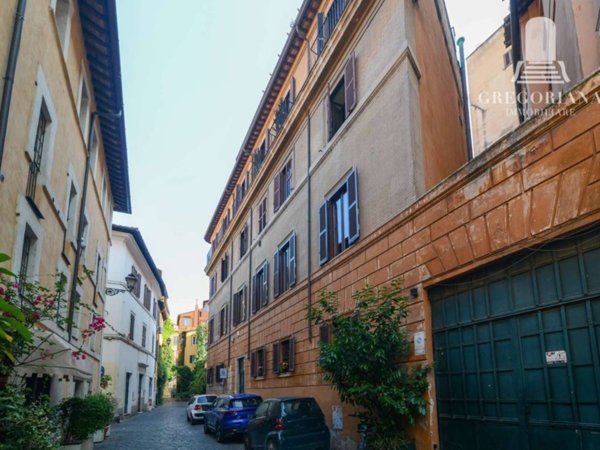 appartamento in affitto a Roma in zona Rione di Ponte
