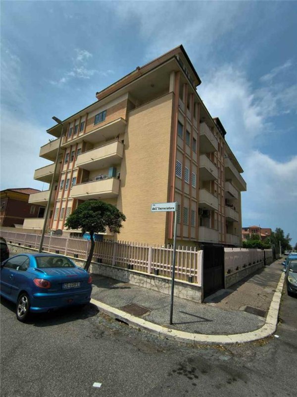 appartamento in affitto a Roma in zona Ostia Antica
