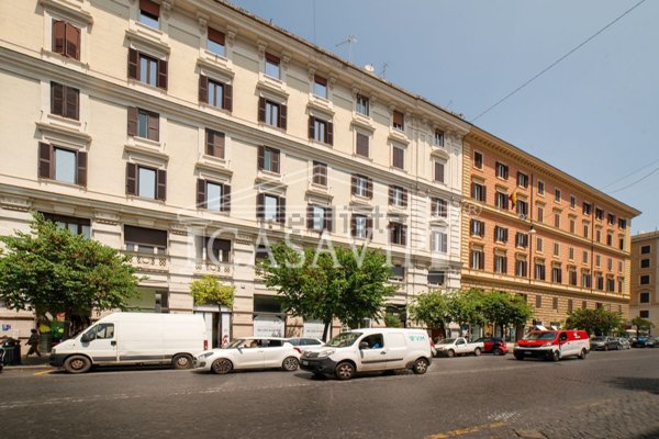 locale commerciale in affitto a Roma in zona Rione Prati