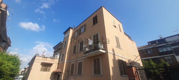 appartamento in affitto a Roma in zona Appio Pignatelli
