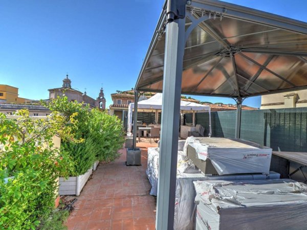 appartamento in affitto a Roma in zona Rione Borgo