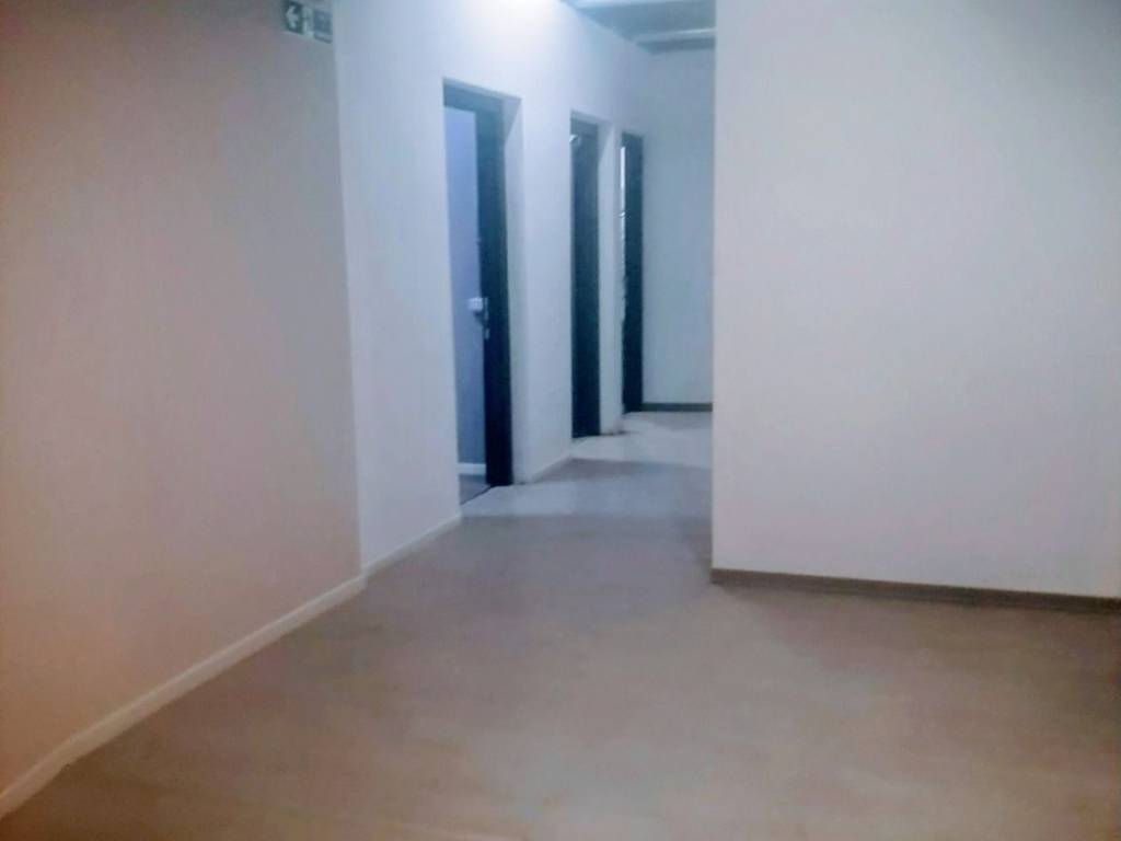 negozio in affitto a Roma in zona Ostiense