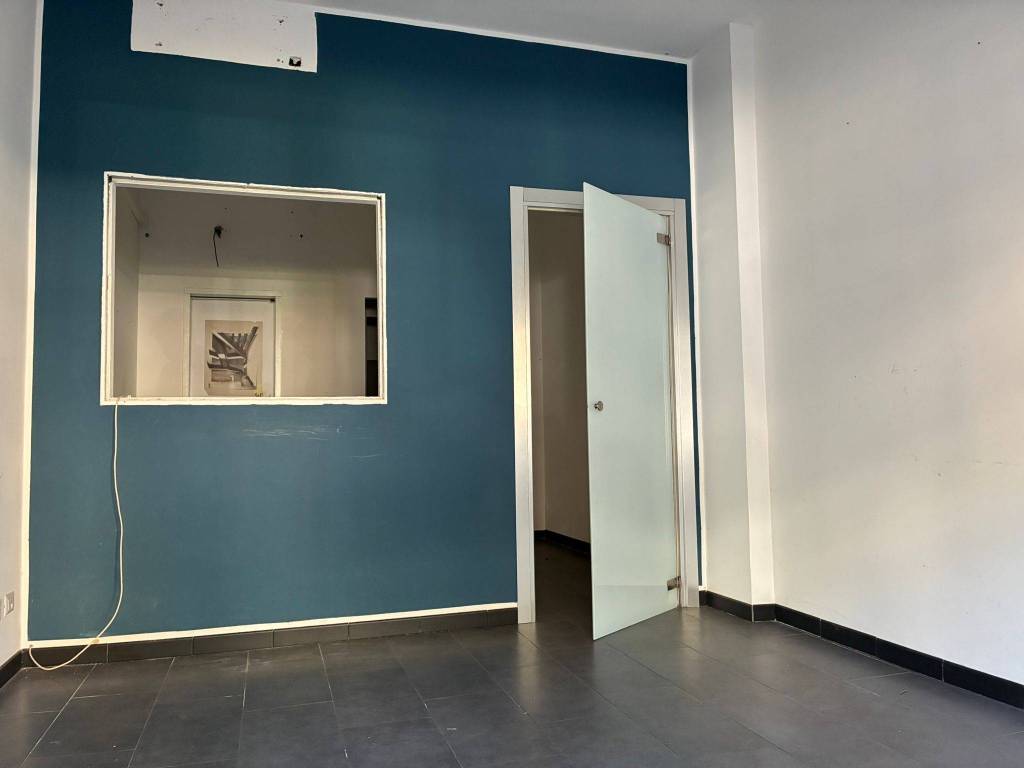 negozio in affitto a Roma in zona Ostia