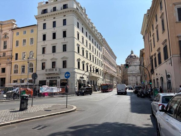 appartamento in affitto a Roma in zona Parione/Sant'Eustachio