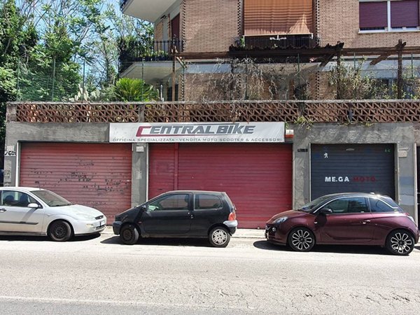 negozio in affitto a Roma in zona Pietralata