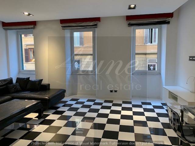 appartamento in affitto a Roma in zona Trevi-Colonna