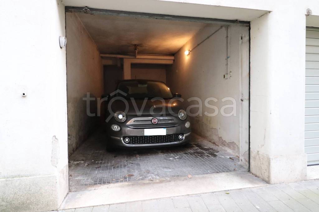 casa indipendente in affitto a Roma in zona Trieste