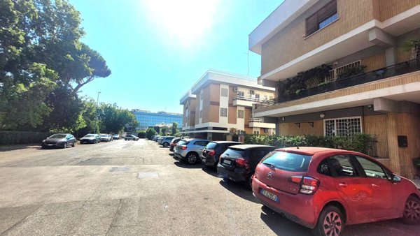 casa indipendente in affitto a Roma in zona Ostiense