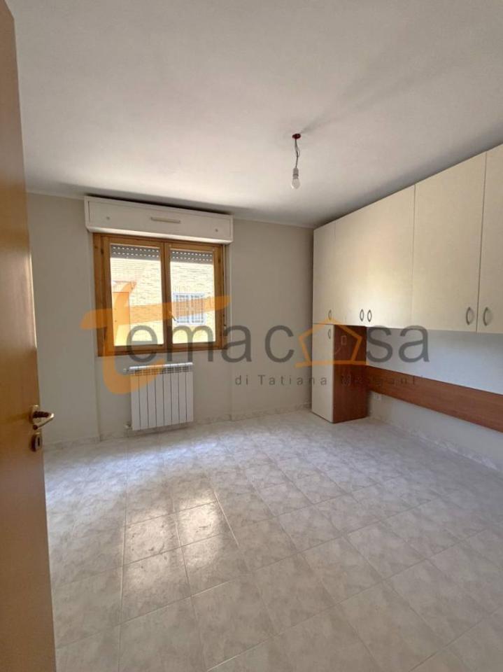 appartamento in affitto a Roma in zona Torre Angela