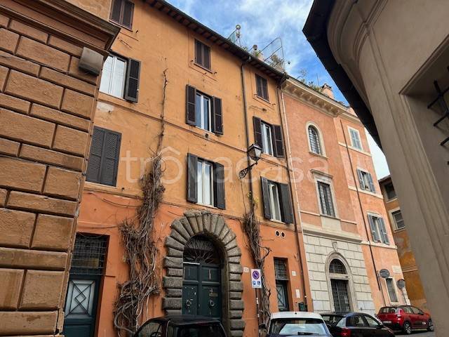 appartamento in affitto a Roma in zona Parione/Sant'Eustachio