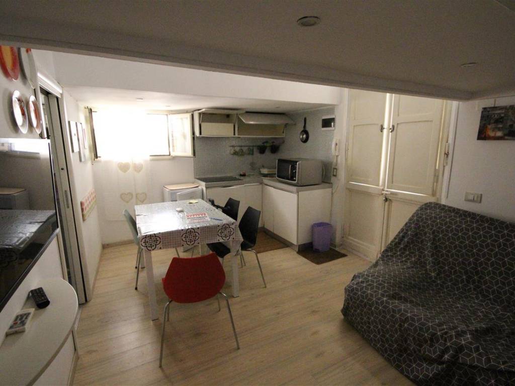 casa indipendente in affitto a Roma in zona Appio Latino