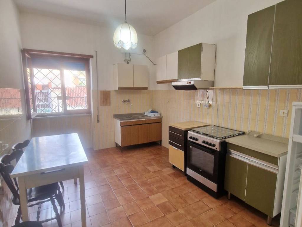 appartamento in affitto a Roma in zona Torre Angela
