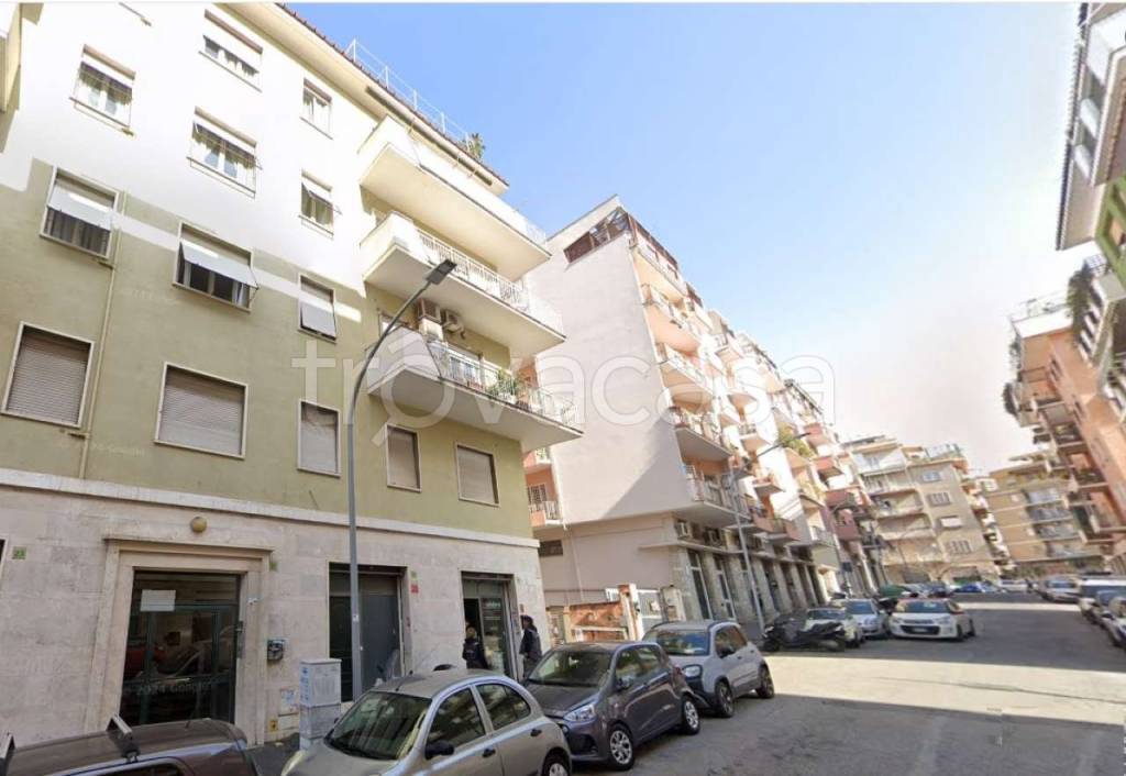 monolocale in affitto a Roma in zona Appio Latino