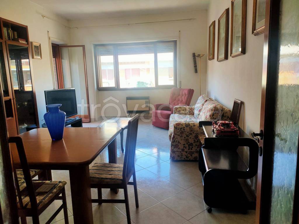 appartamento in affitto a Roma in zona Ostia