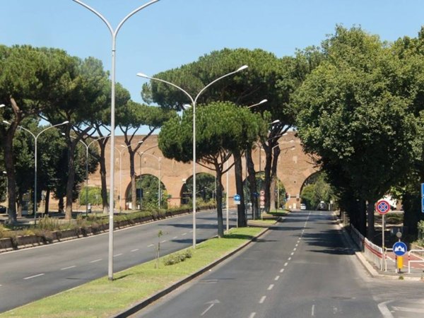 ufficio in affitto a Roma in zona Ostiense