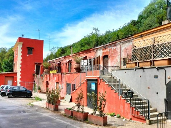 negozio in affitto a Roma in zona Testaccio