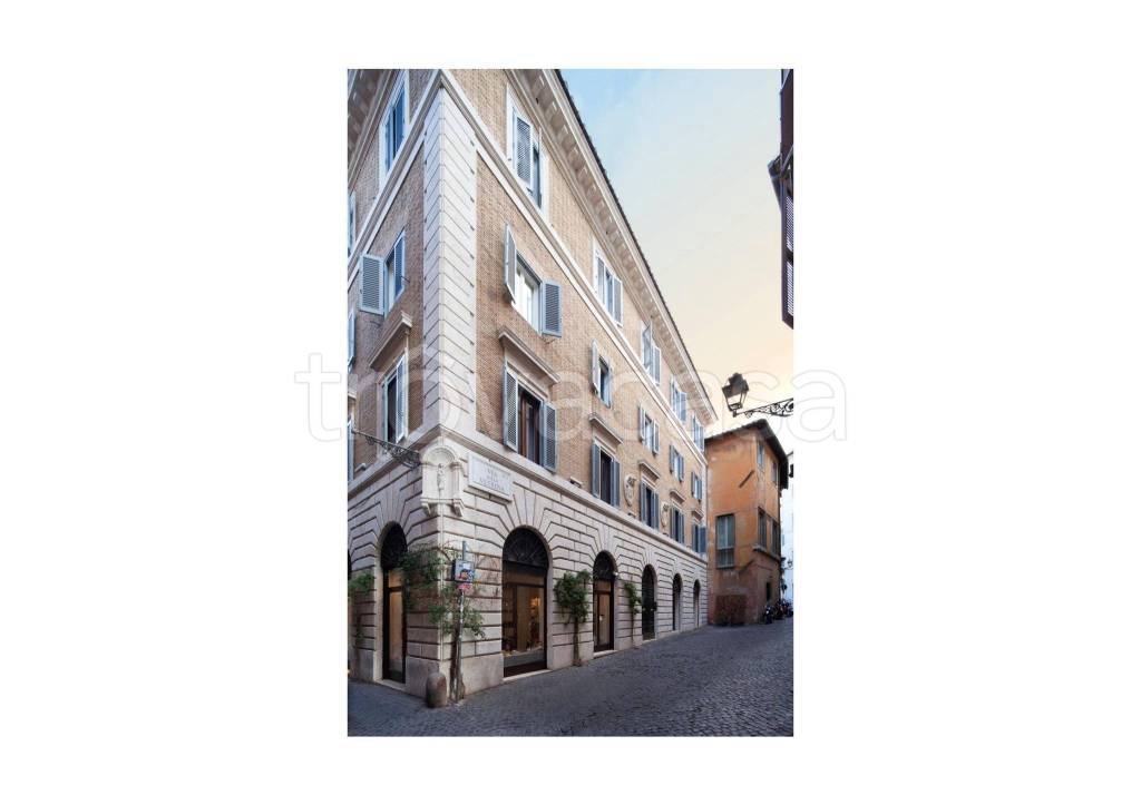 appartamento in affitto a Roma in zona Parione/Sant'Eustachio