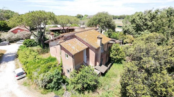 casa indipendente in affitto a Roma in zona Ostia Antica