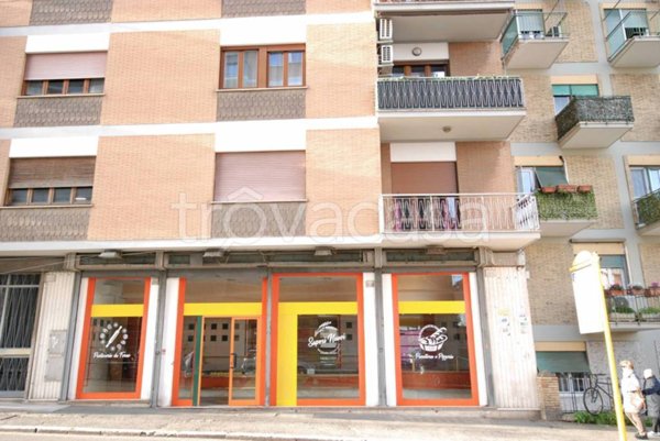negozio in affitto a Roma in zona Pietralata