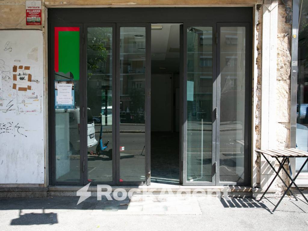 negozio in affitto a Roma in zona Ponte Mammolo
