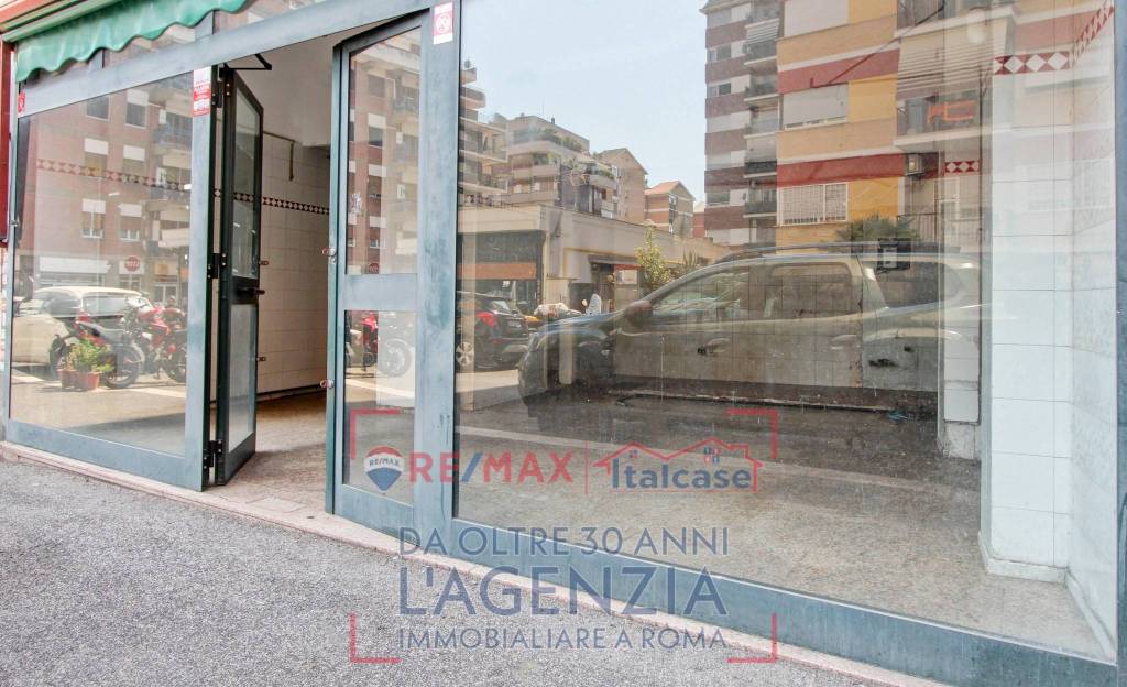 negozio in affitto a Roma in zona Pietralata