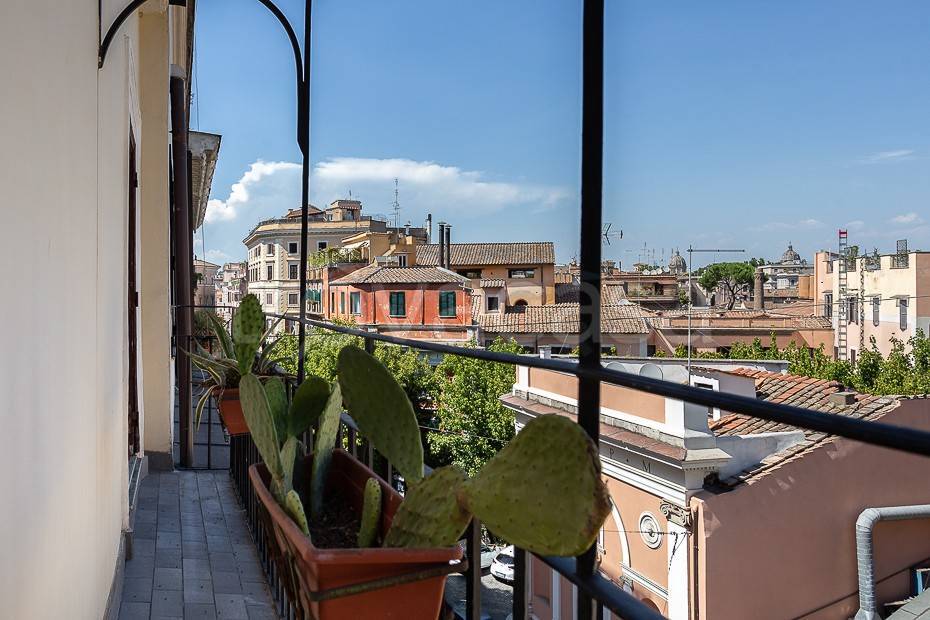 appartamento in affitto a Roma in zona Rione Regola