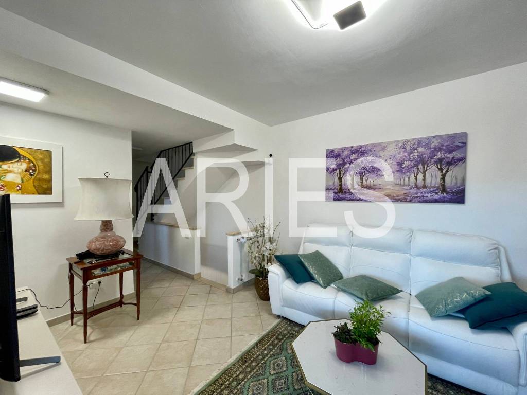 casa indipendente in affitto a Roma in zona Casal Palocco