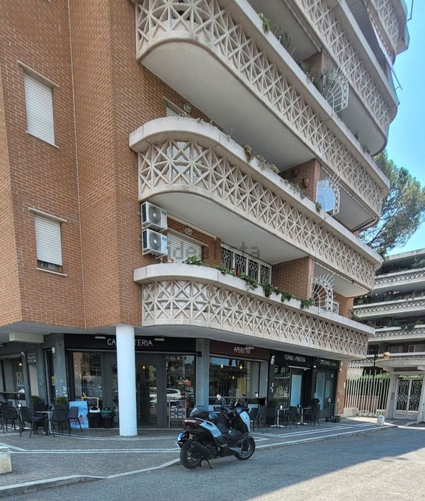 quadrivano in affitto a Roma in zona Aurelio